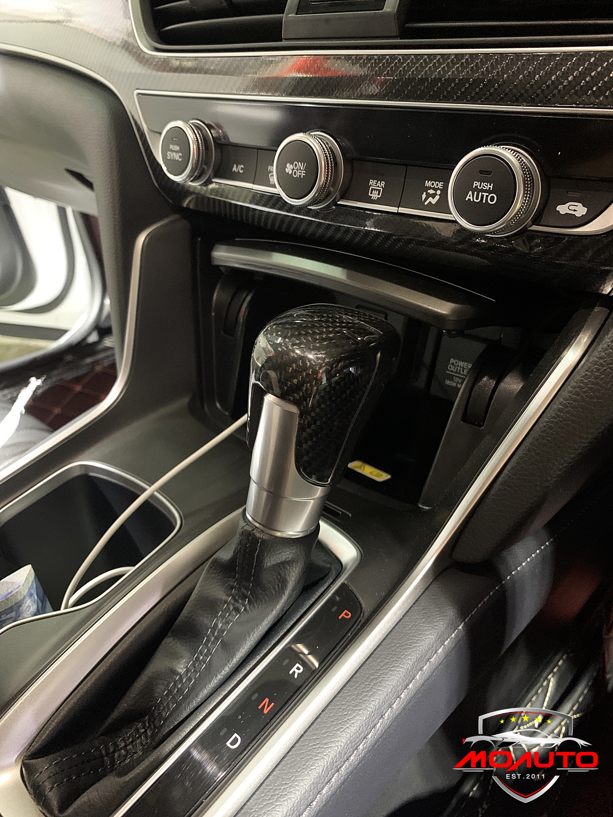 หัวเกียร์คาร์บอนแท้ ACCORD G10