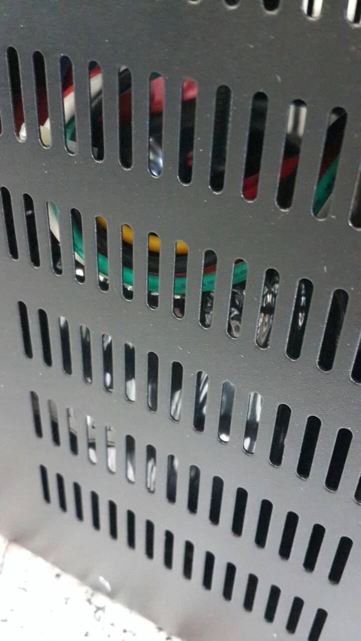 เครื่องแปลงไฟสำหรับโซล่าเซลล์ + โซล่าชาร์จเจอร์ (NK Solar Inverter)