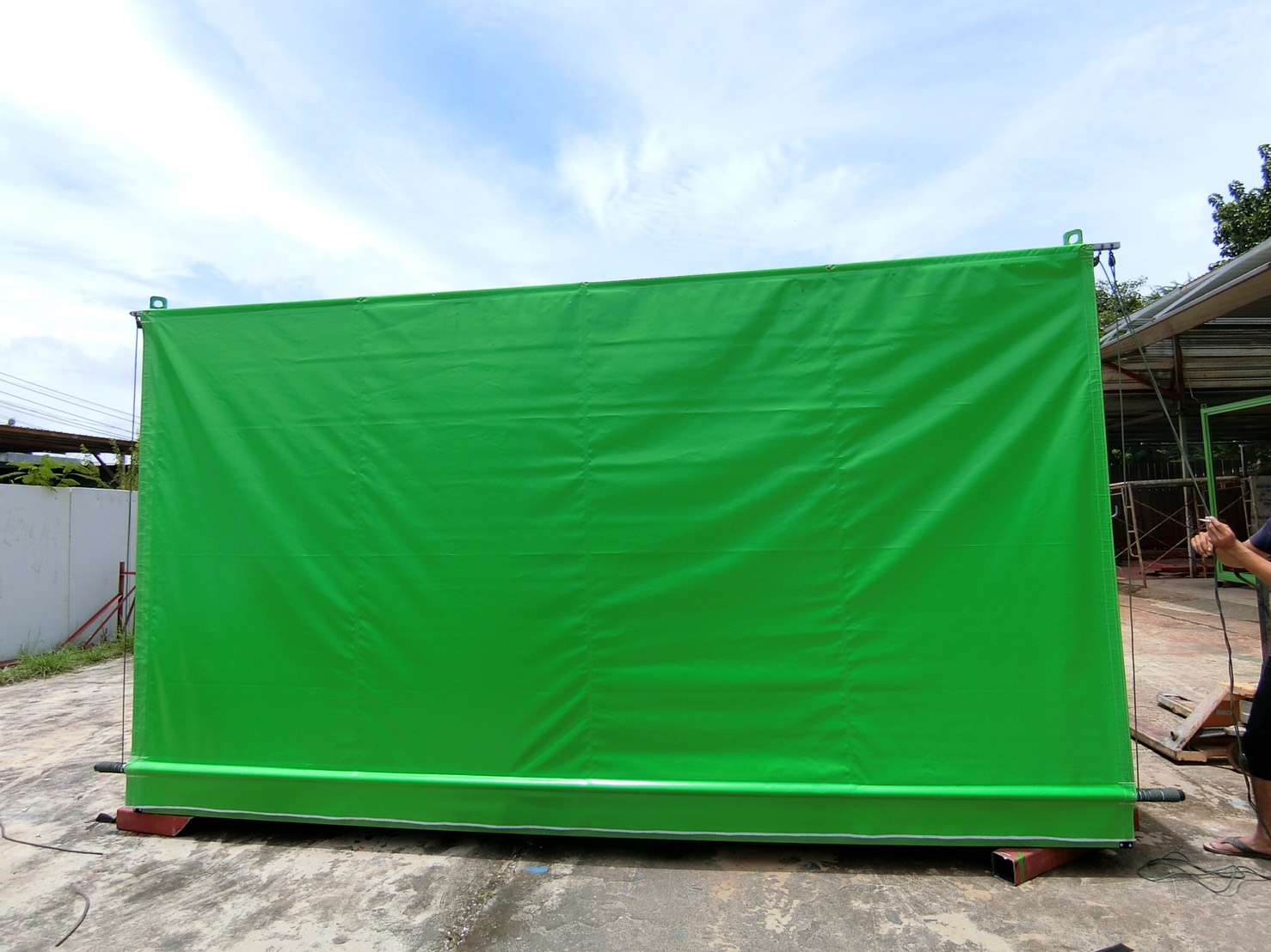 ผ้าใบชักรอก กว้าง 6เมตร สูง 5มตร (ไม่รวมเสาค้ำ) กันสาดผ้าใบ ชักรอกผ้าใบ ผ้าใบม้วนขึ้นลง ผ้าใบม้วนเก็บได้ ผ้าใบตลาดนัด มีทุกสี 6m x 5m