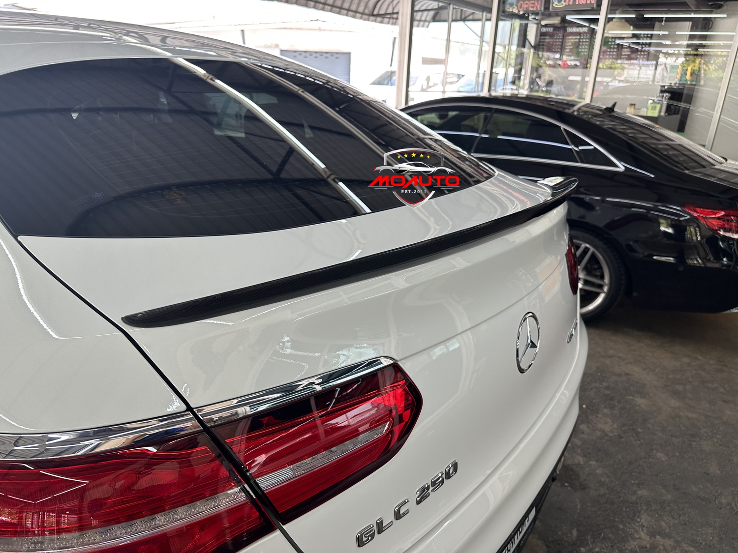 สปอยเลอร์เพียวคาร์บอน GLC W253