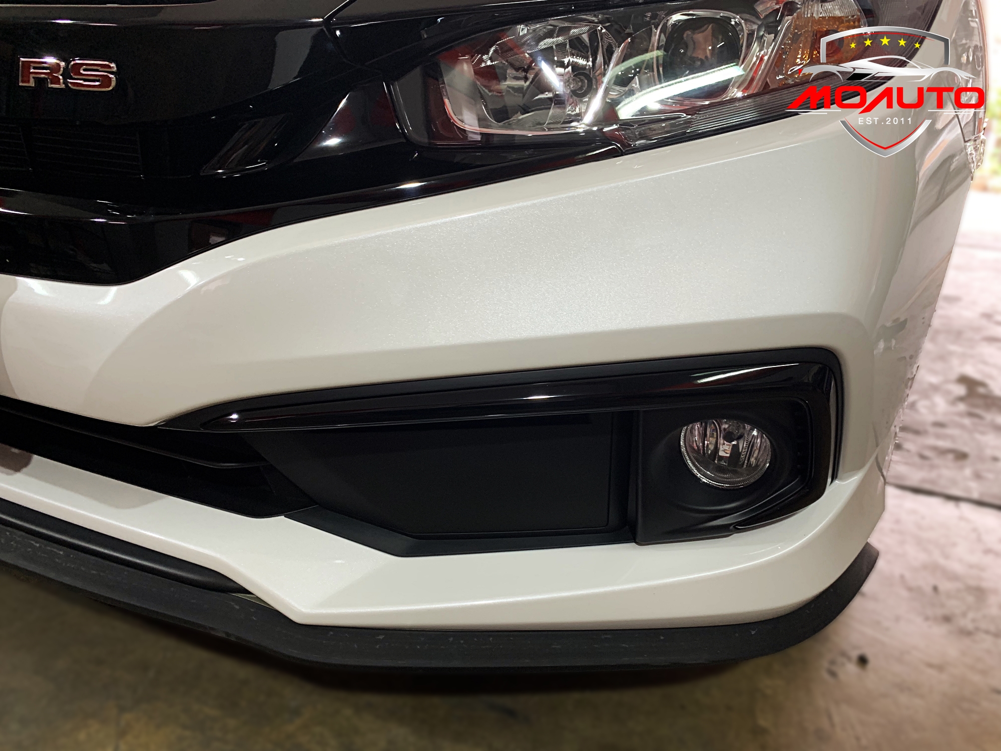 คิ้วครอบไฟตัดหมอก RS ดำเงา แท้ศูนย์ CIVIC FC MC