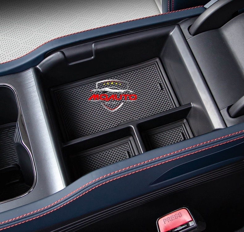 ชั้นวางของในคอนโซลกลาง BYD ATTO3