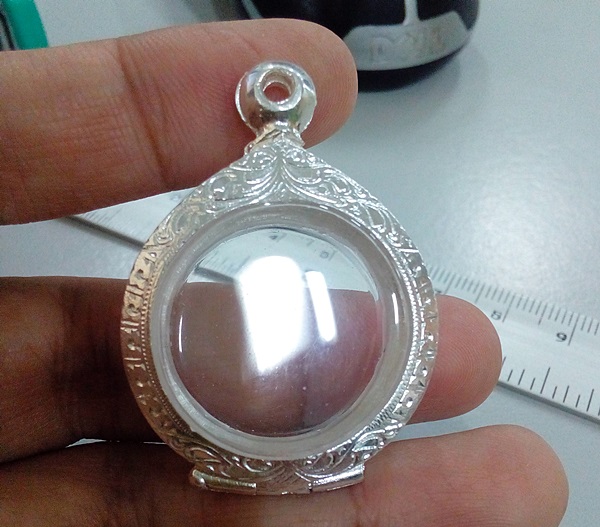 ตลับเงินพ่นทรายใส่เหรียญกลม