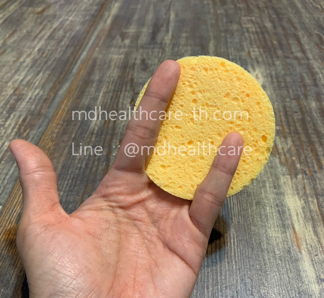 (2ชิ้น/ห่อ) ฟองน้ำล้างหน้า ขัดหน้า ขัดสิวเสี้ยน ขนาด 8cm หนา 1cm