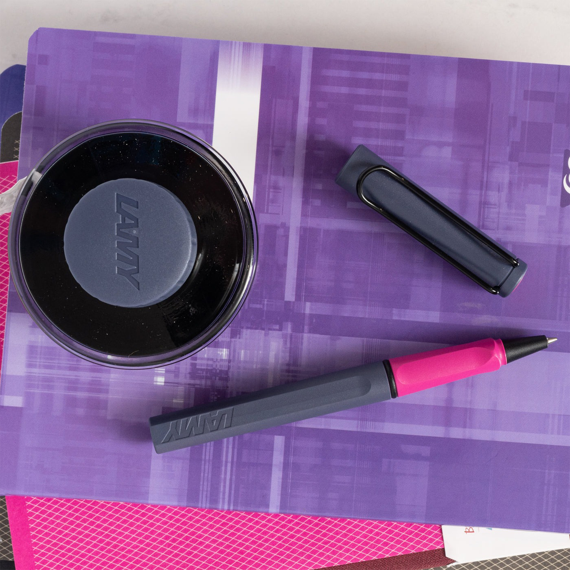 LAMY safari rollerball pen pink cliff 2024 limited edition