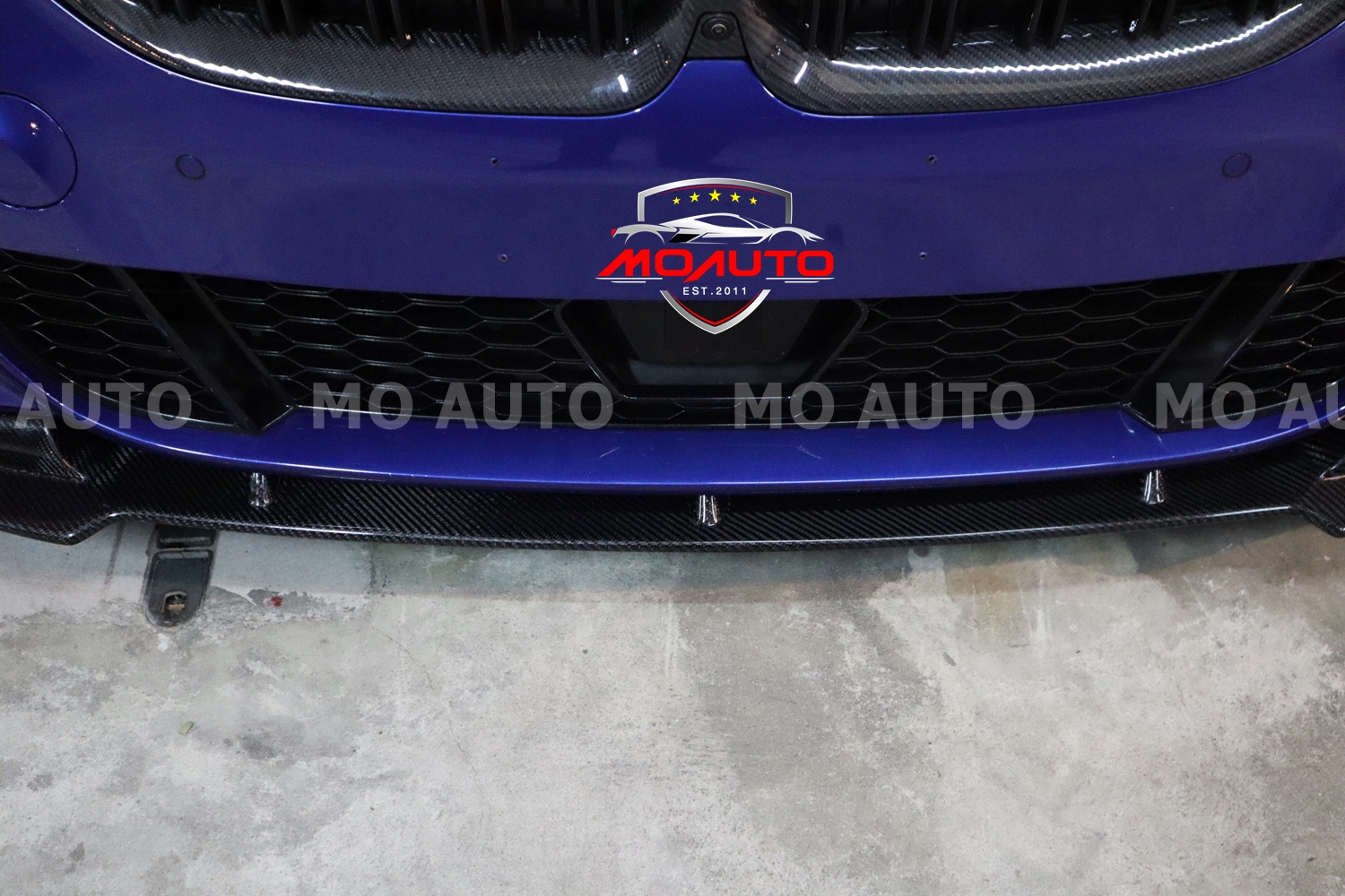 ลิ้นหน้าเพียวคาร์บอน BMW G20 ทรง MD