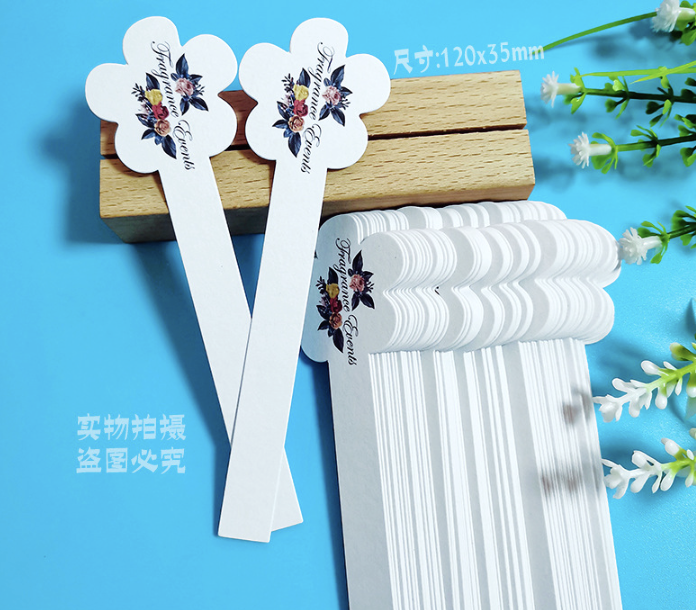 กระดาษเทสน้ำหอมดอกไม้ ลายดอกกถหลาบ 100 ชิ้น 3.5*12 cm 005966