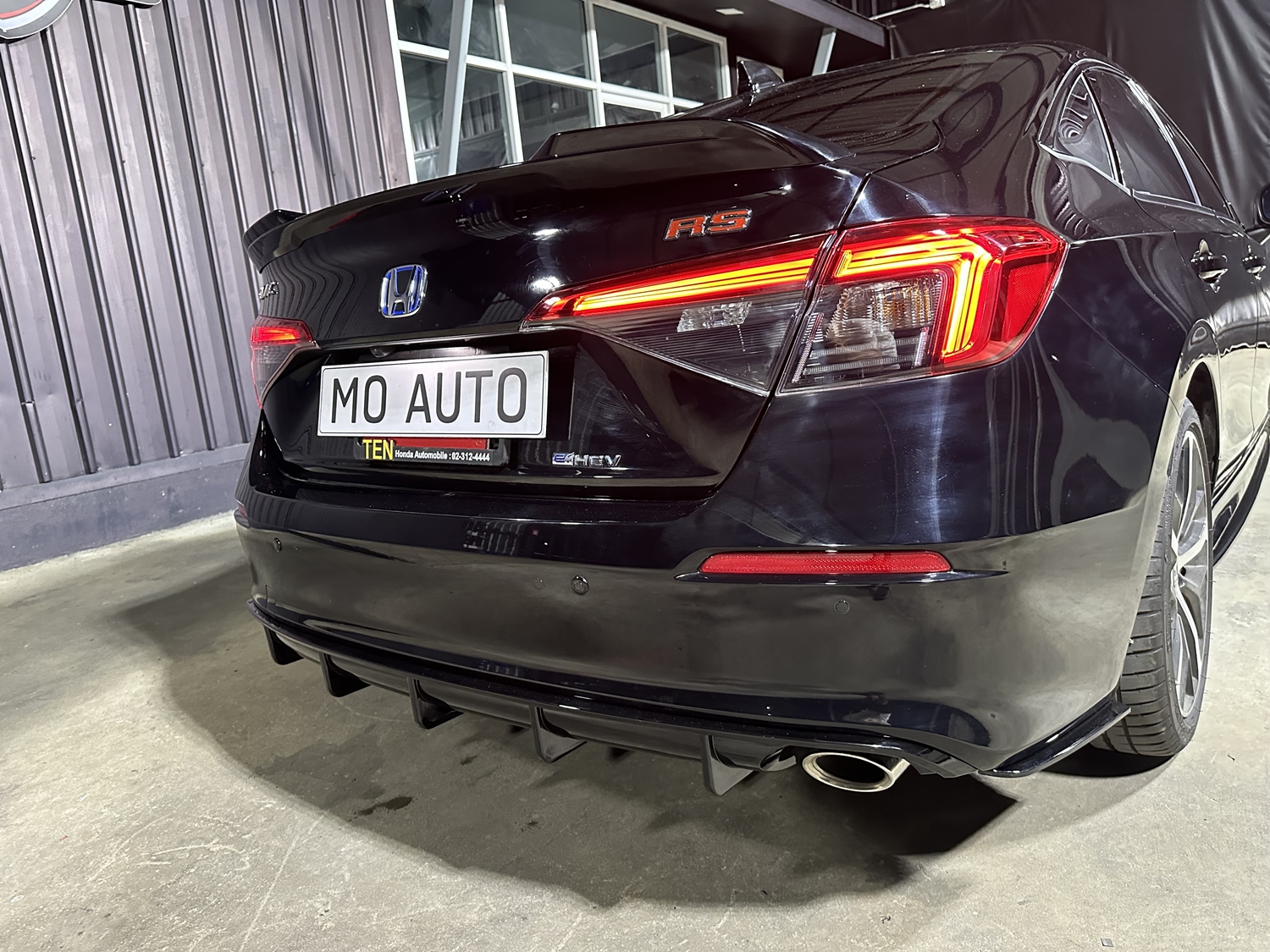 ดิฟหลัง M-SPORT ดำเงา V2 CIVIC FE