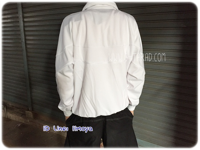 BCS เสื้อวอร์มสีขาว