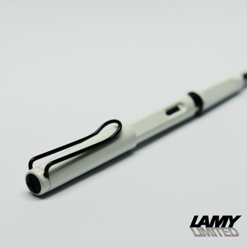 Lamy Safari Alpine White (old color)