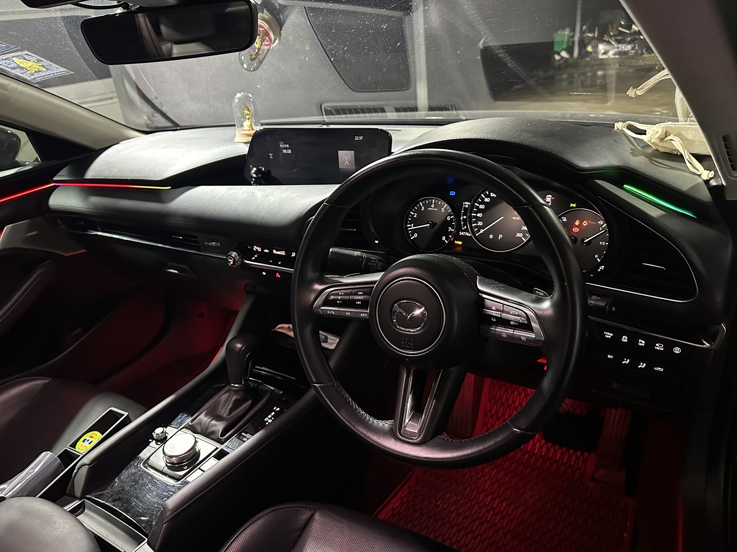 ไฟ Ambient light ภายใน Mazda 3