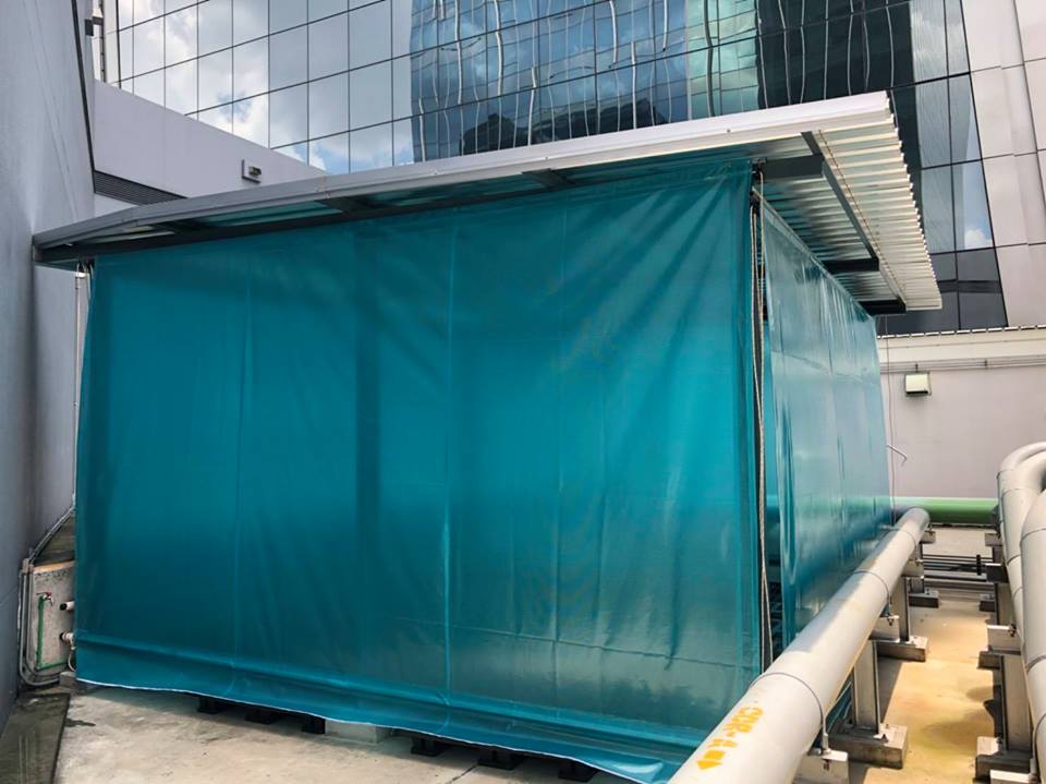 ผ้าใบชักรอกสีขุุ่น skylight solarview 6 M X 4 M ผ้าใบสีขุ่น โปร่งแสง (ไม่รวมเสาเหล็กค้ำยัน) ผ้าใบกันสาดแบบขุ่นมัว ผ้าใบกันฝนโปร่งแสง ผ้าใบม้วนกันฝนแบบขุ่น ผ้าใบม้วนกันแดดสีขุ่น สีขุ่น Sky Light Solar View