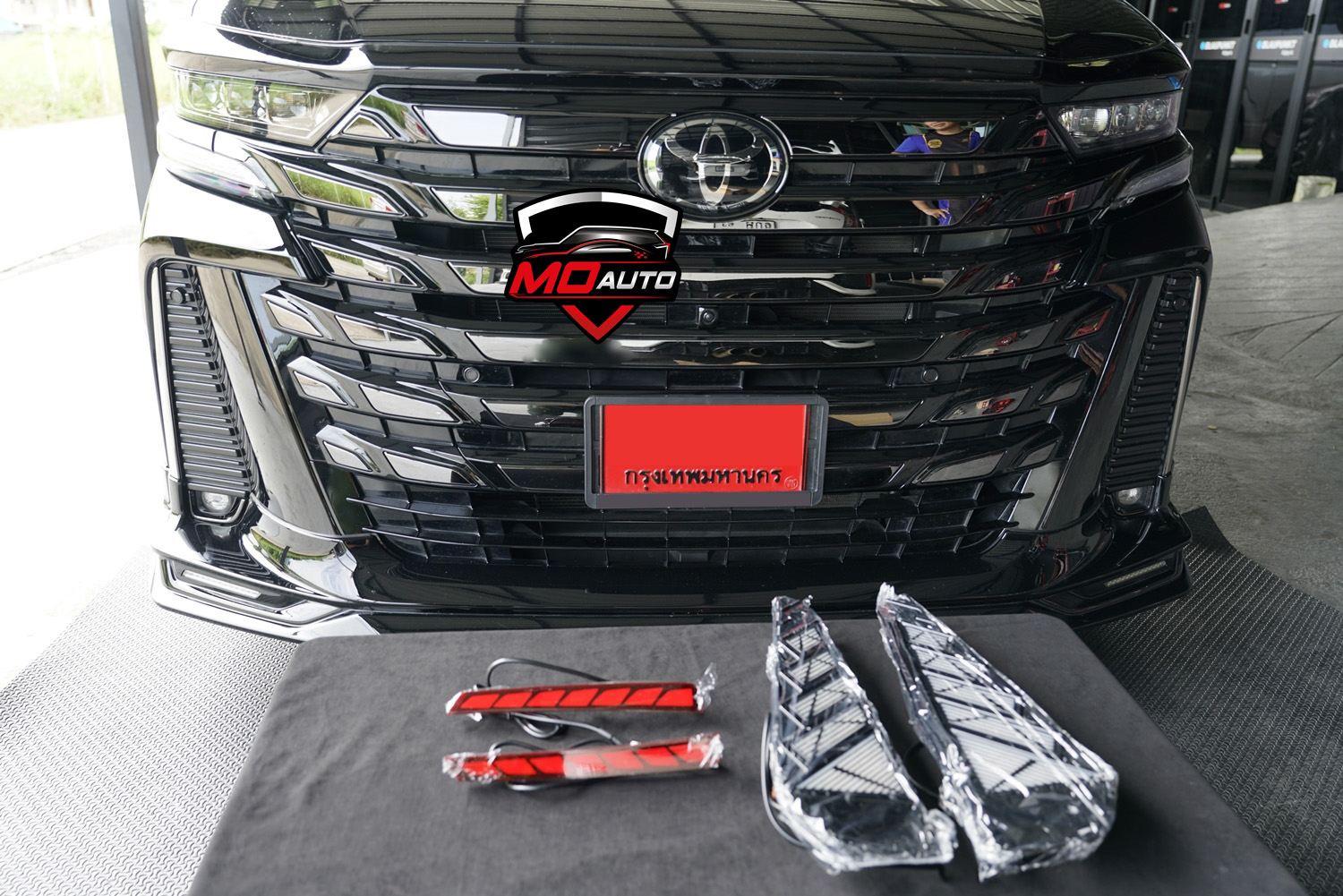 ไฟเดย์ไลท์ VELLFIRE 40