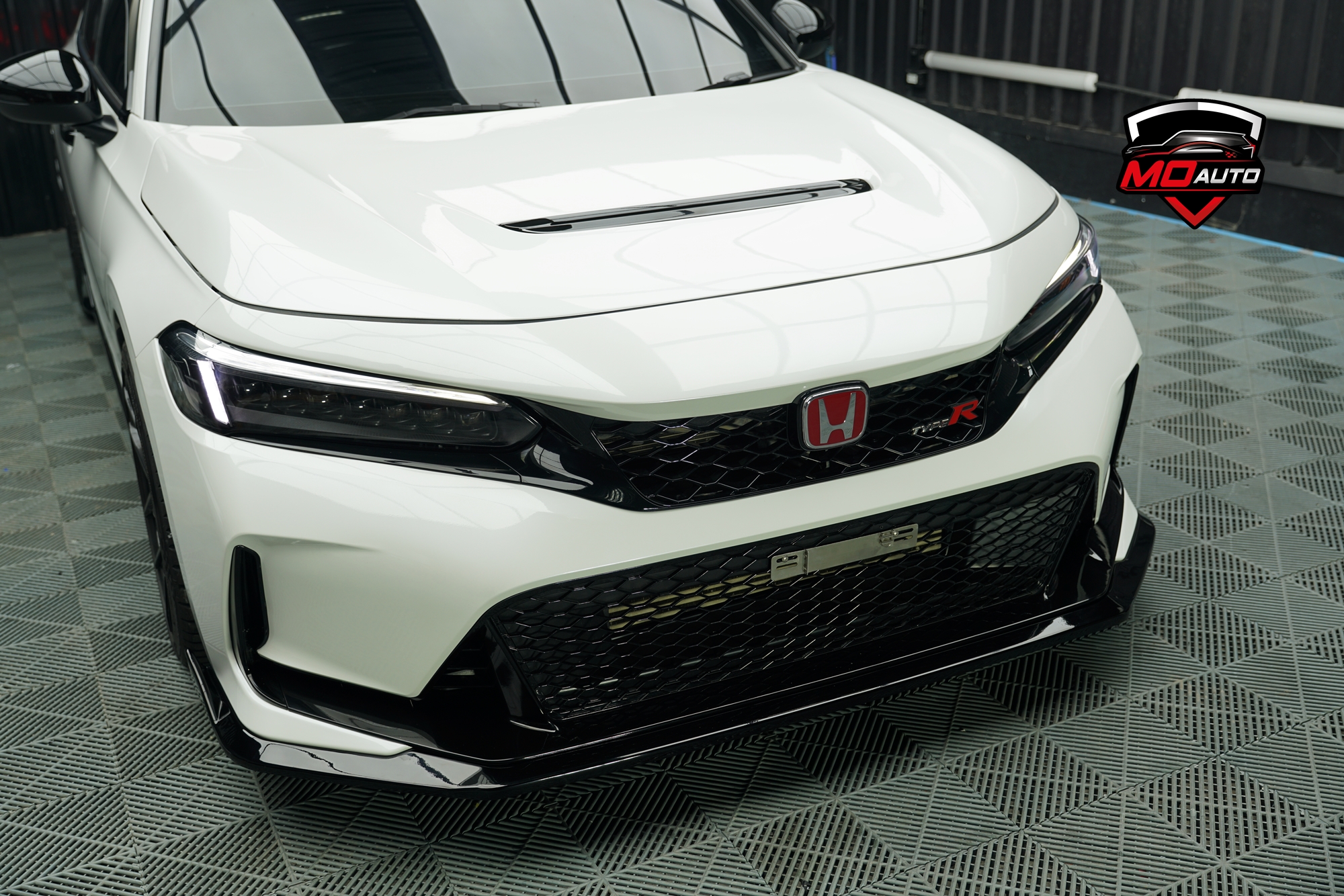 ลิ้นกันชนหน้าดำเงา TYPE-R V2 CIVIC FE