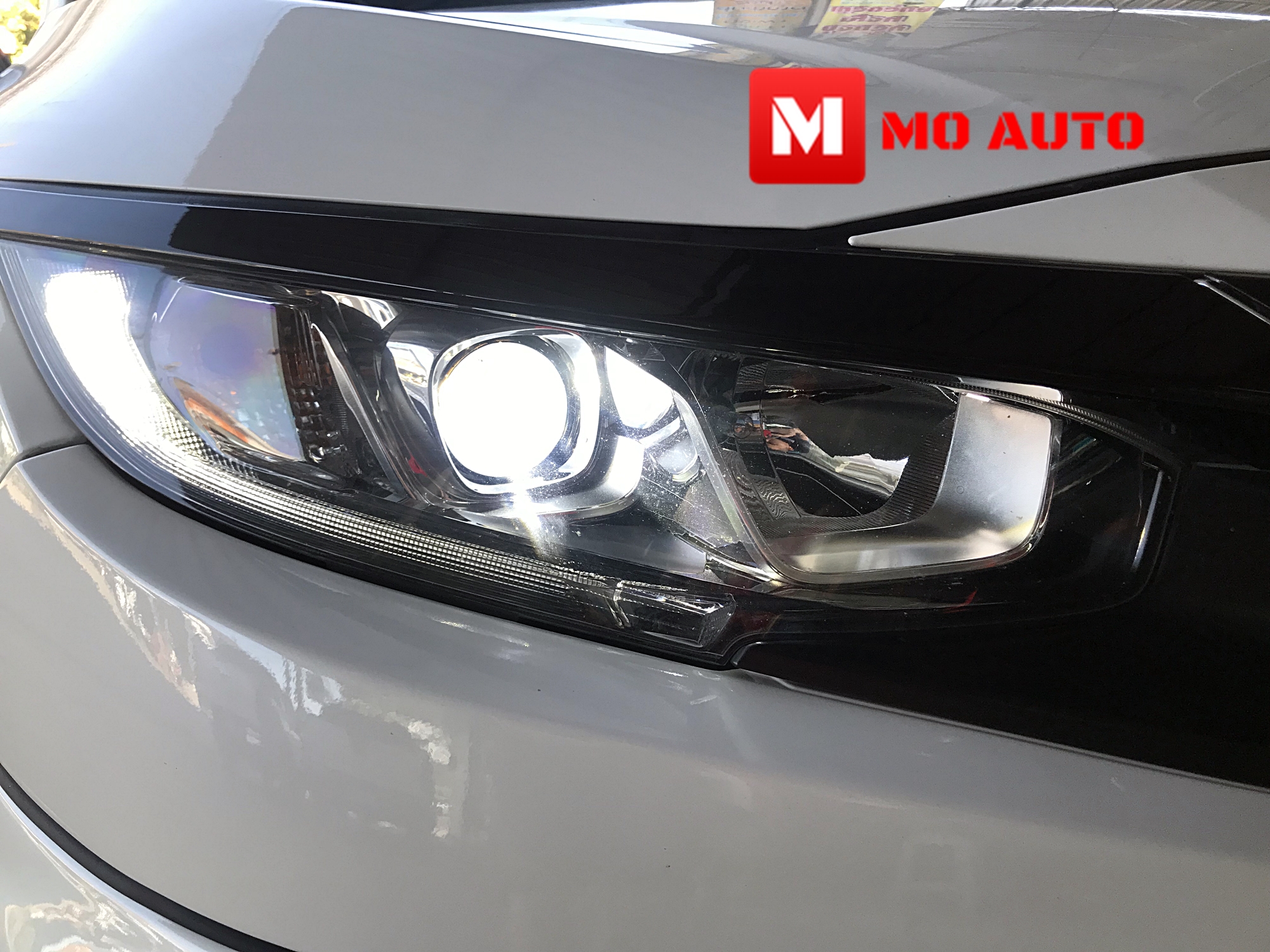 หลอดไฟหน้า LED CIVIC FC 2016-2021