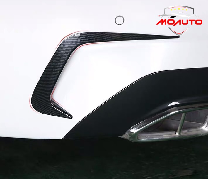 คิ้วกันชนหลัง BMW G20