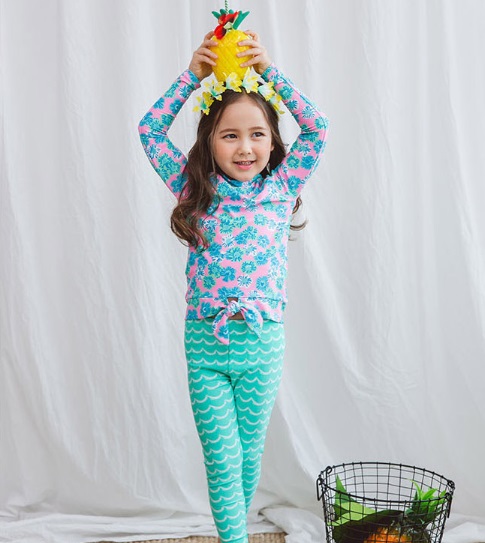 ชุดว่ายน้ำ ลายดอก สีเขียว ไซส์ XL