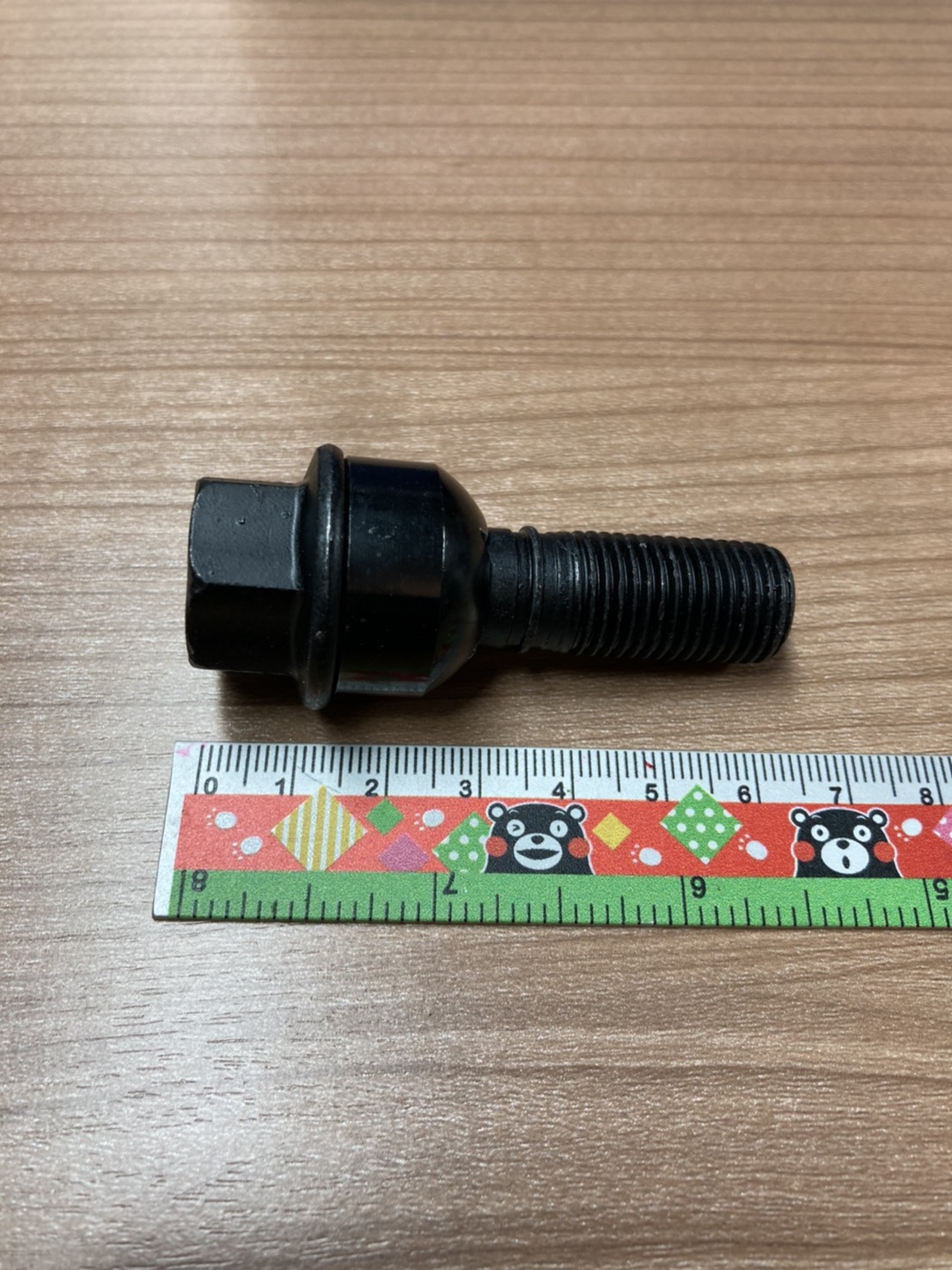 น๊อตล้อ PORSCHE CAYENNE (92A, 9YA) (1ชุด = 4ตัว) / WHT004676A