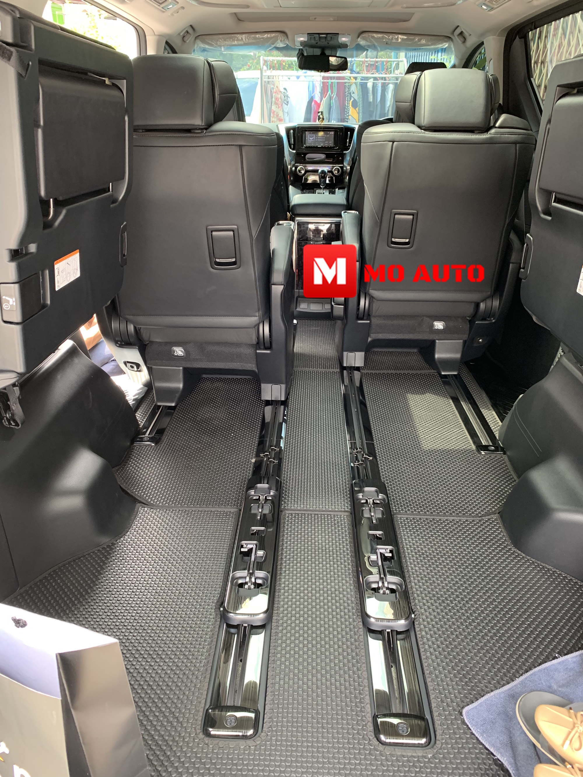 ครอบรางเลื่อนสแตนเลท 304 ALPHARD / VELLFIRE 2016-2022