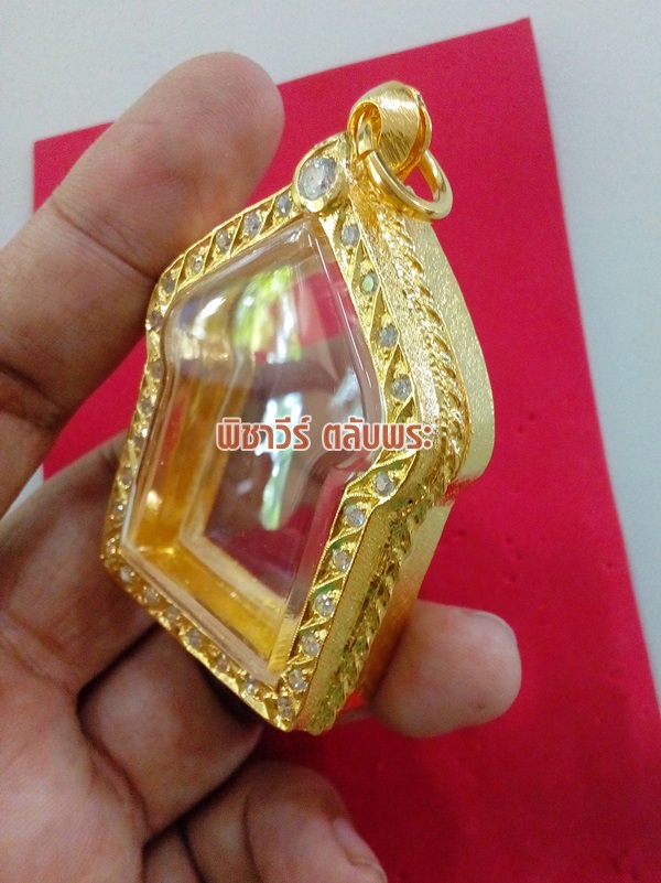 ตลับเงินฝังพลอยชุบไมครอนใส่พระขุนแผน
