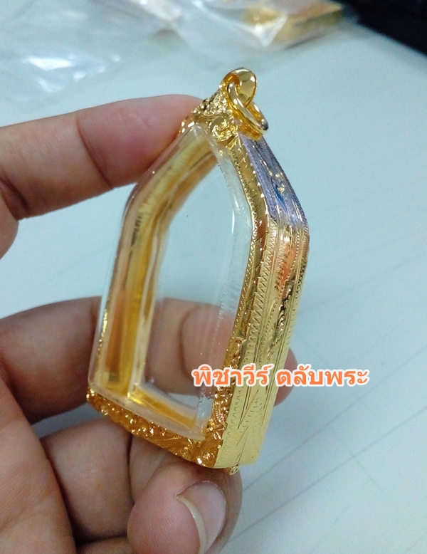 ตลับเงินแกะลายชุบไมครอนใส่ขุนแผนบ้านกร่าง