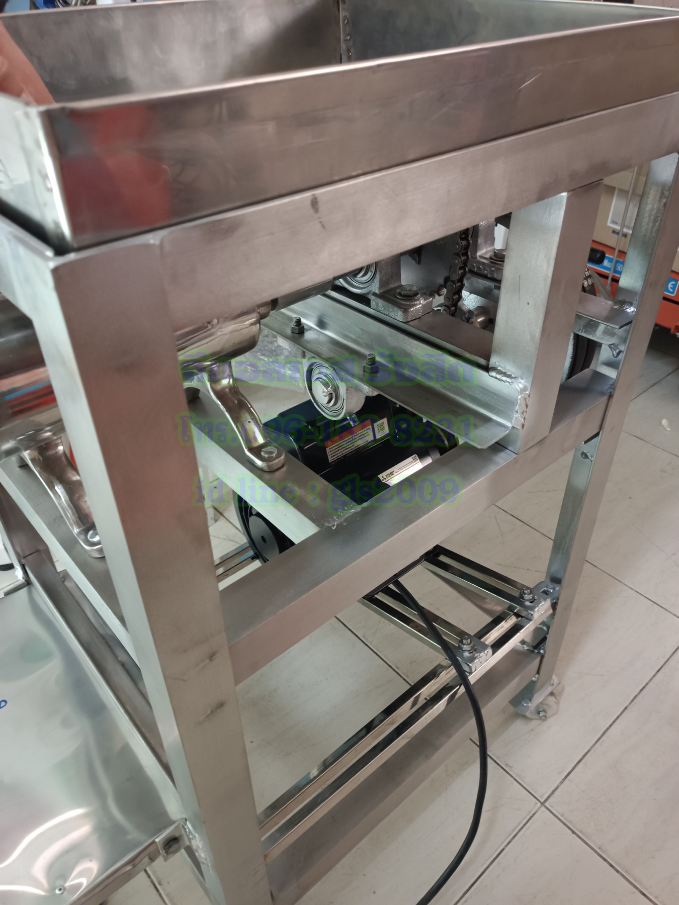 เครื่องบดหมูสแตนเลสเบอร์32 โครงสแตนเลสฉาก