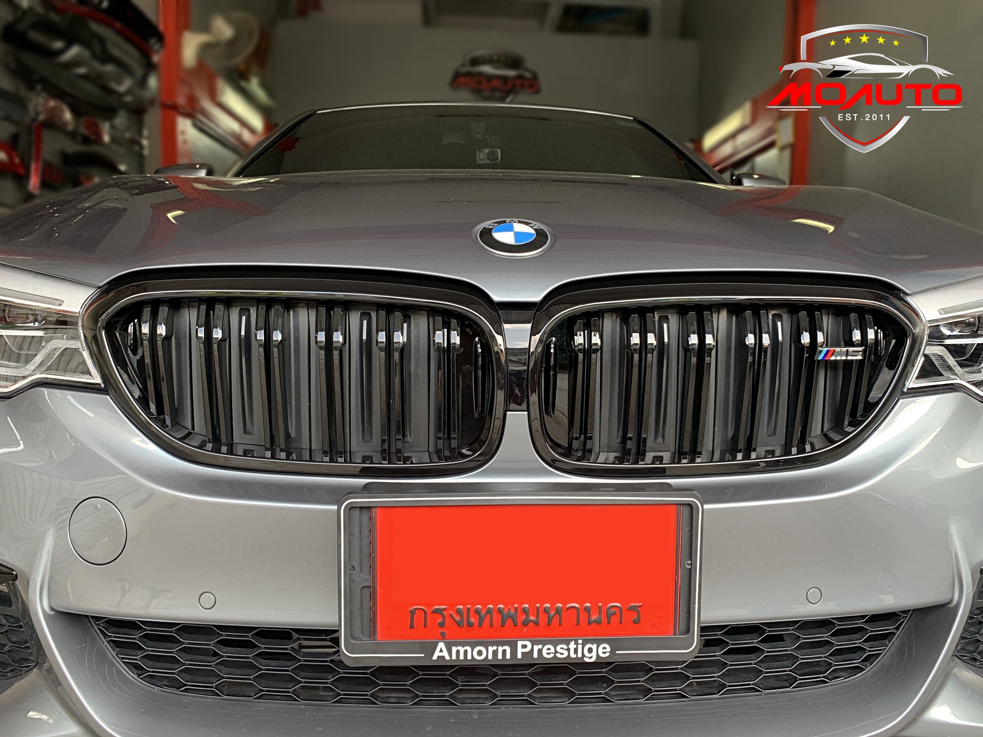 กระจังหน้า ทรง M5 ซี่คู่ ดำเงา BMW G30