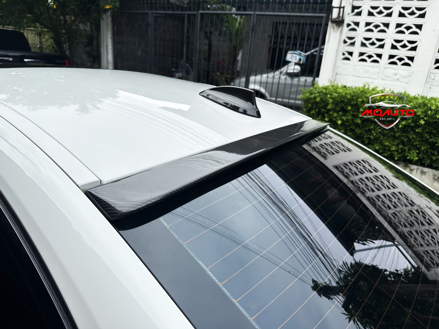 แก๊ปหลังคา Carbon G30