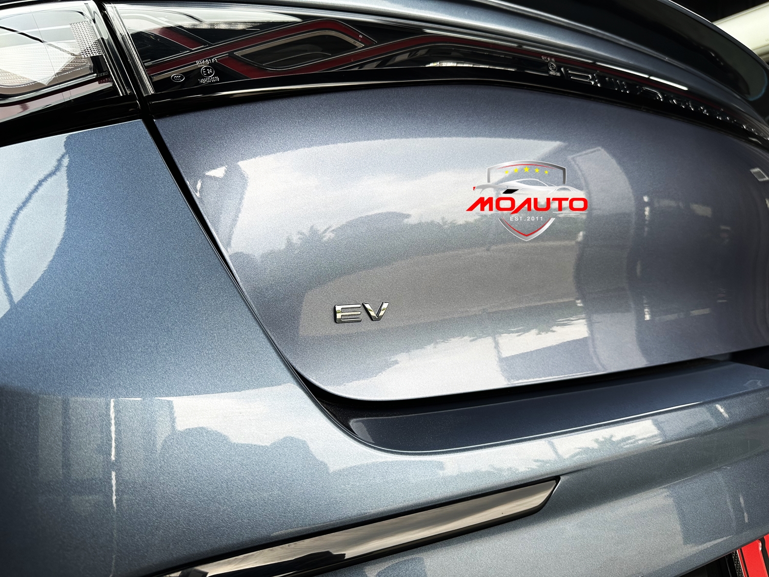 อักษร EV BYD DOLPHIN