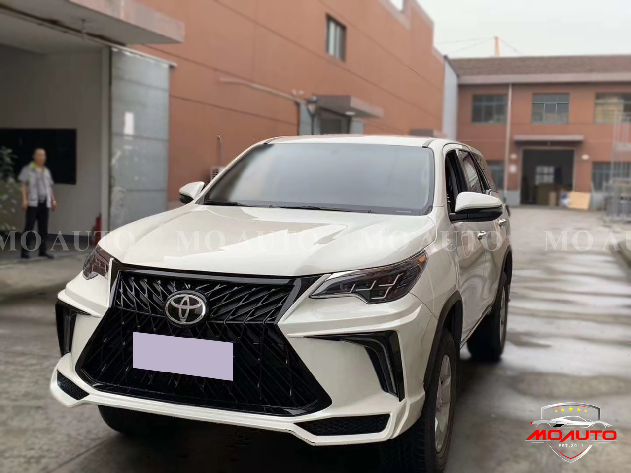 ชุดแต่งรอบคัน LX2 Fortuner 2016-2021