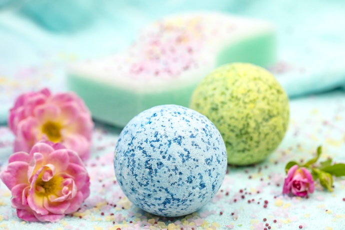 ชุดทดลองทำ Bath Bomb บาธบอมม์ (ทำได้ 535g) 007991