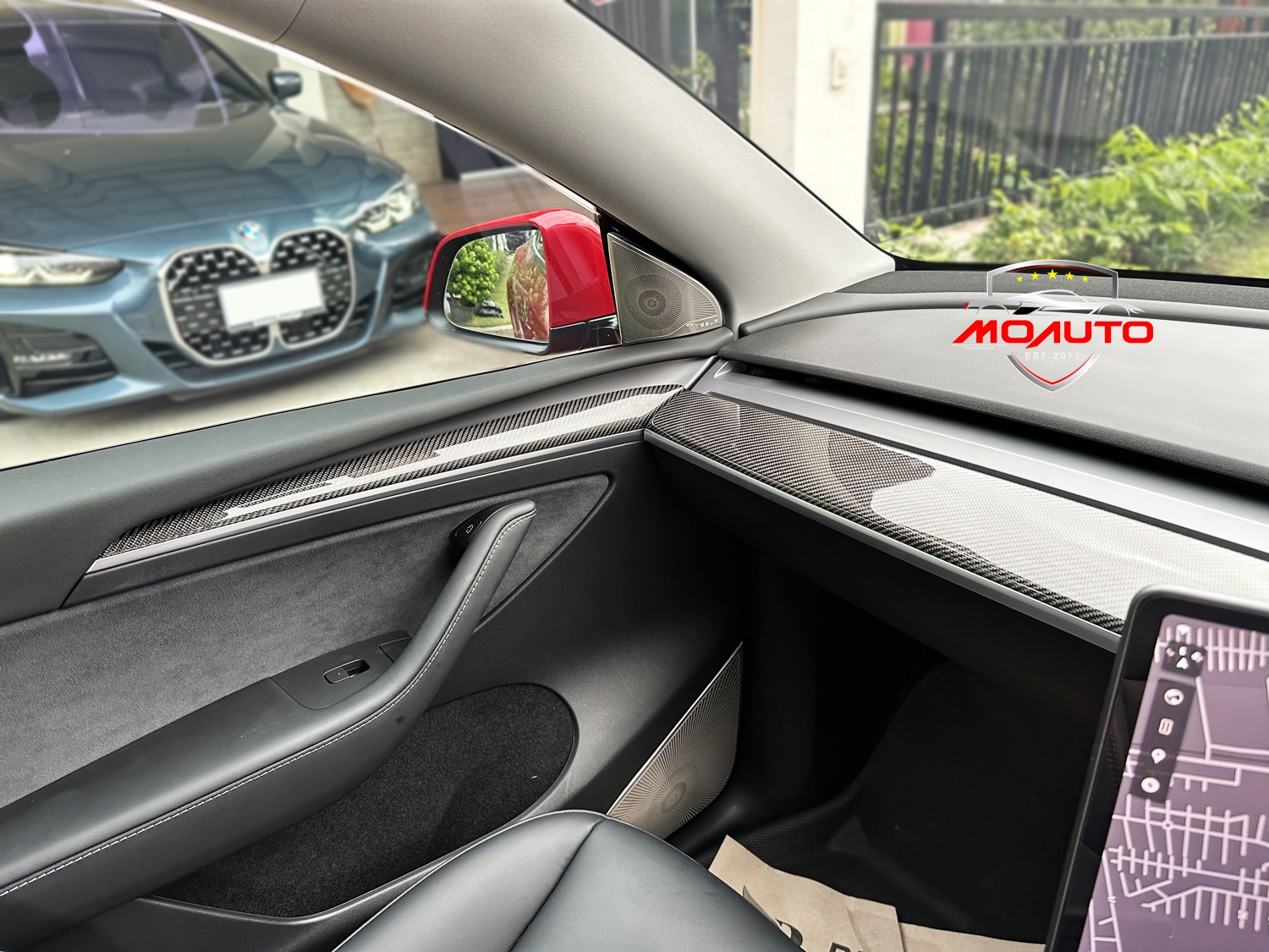 คอนโซลหน้าคาร์บอนแท้ Tesla Model 3