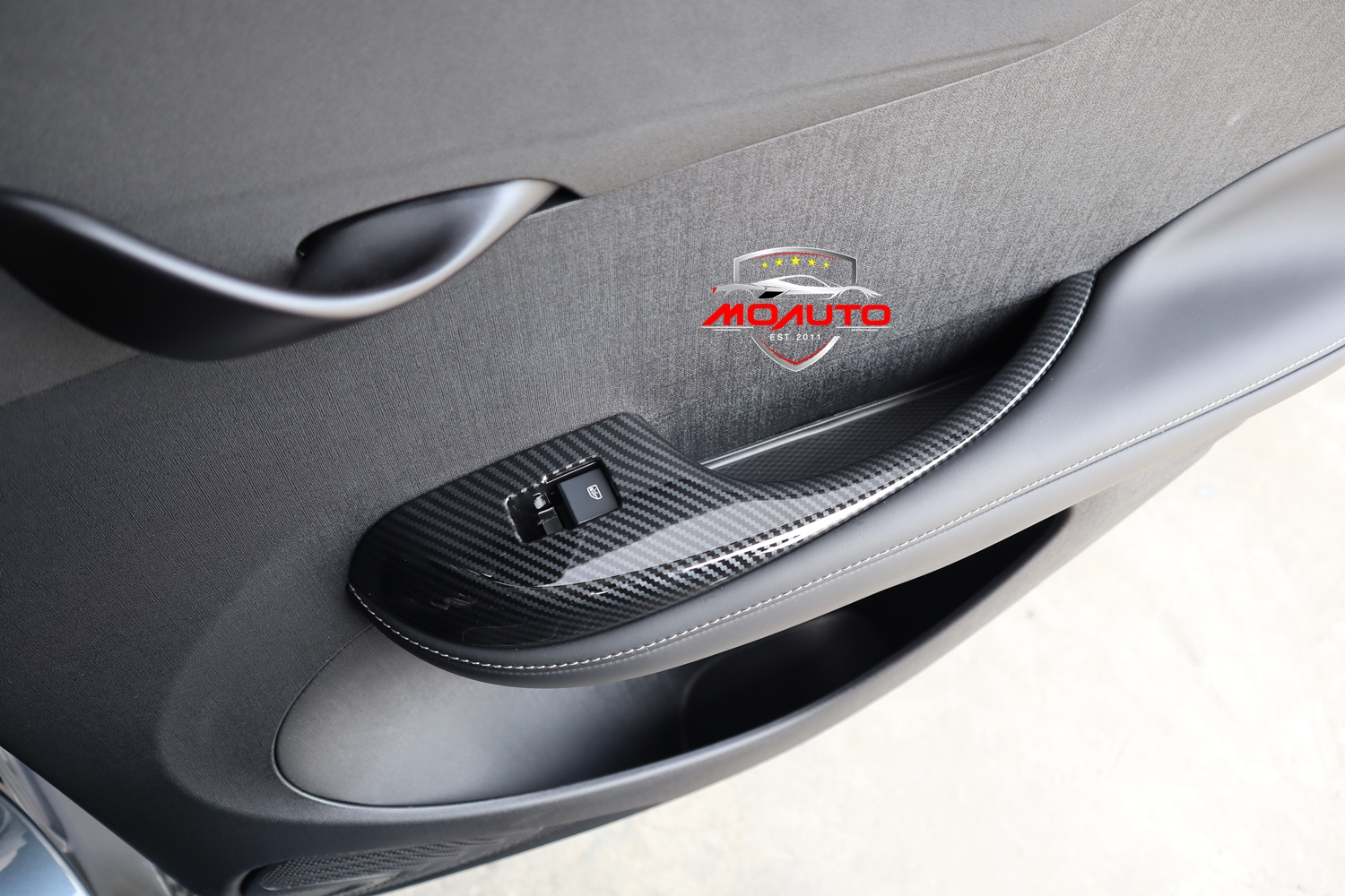 ครอบคาร์บอนภายในห้องโดยสาร BYD DOLPHIN