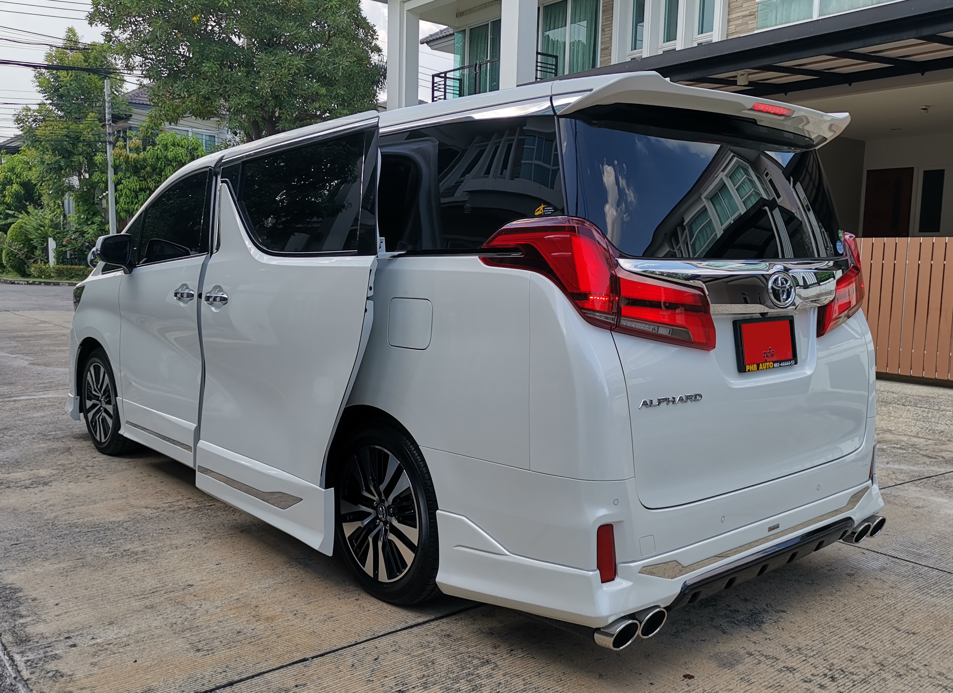 ชุดแต่งรอบคัน ZERCON-X ALPHARD 30 MC