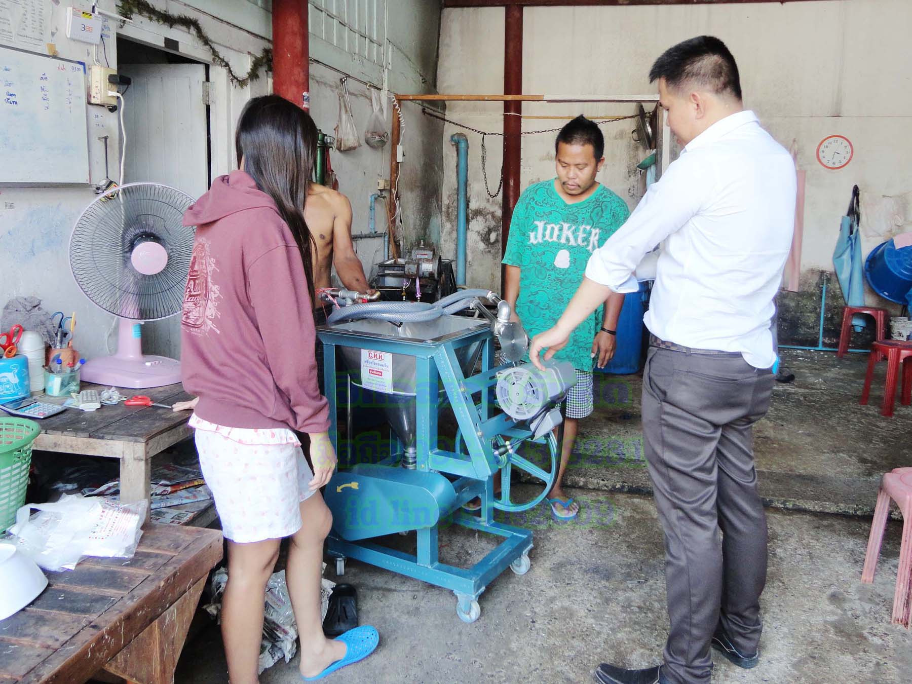 เครื่องโรยเส้นขนมจีน