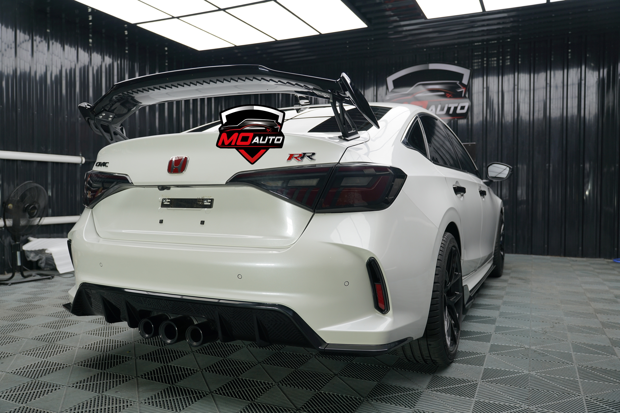 สปอยเลอร์ TYPE-R M-SPORT ดำเงา สำหรับ CIVIC FE