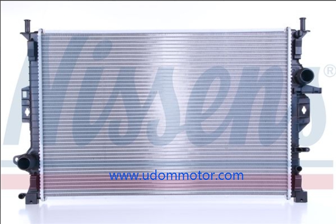 หม้อน้ำ เรนจ์โรเวอร์ อีโวค / RANGE ROVER EVOQUE, LR006715, LR039530