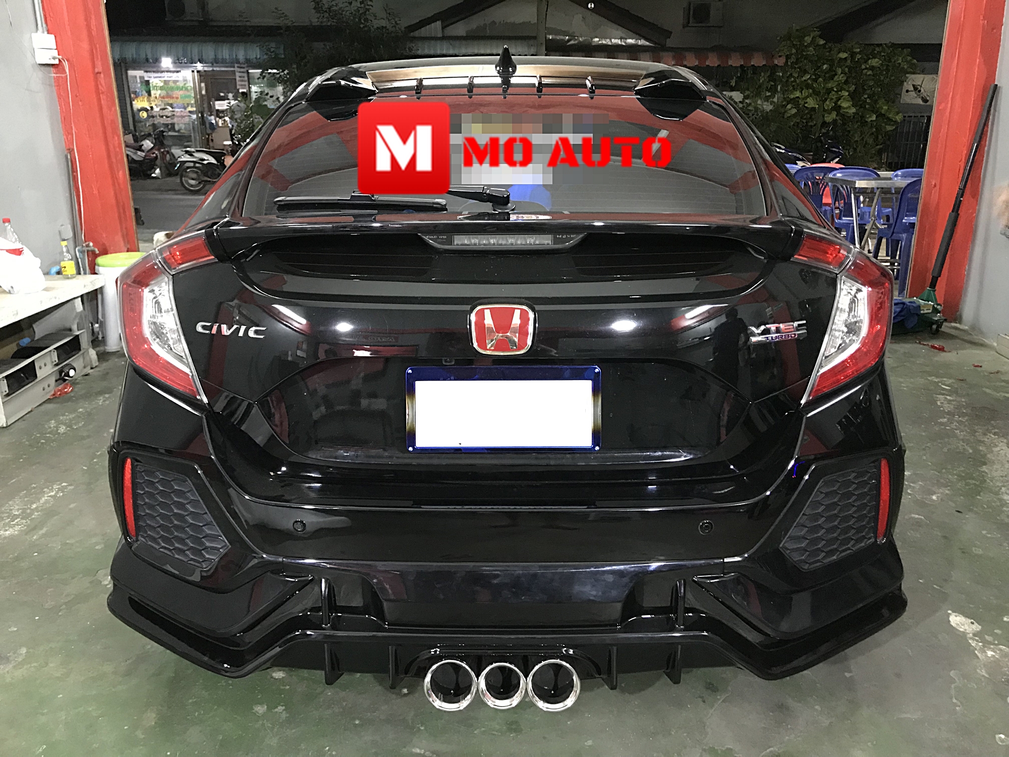 ชุดแต่ง TYPE-R CIVIC FK Hatchback แบบสวมทับ