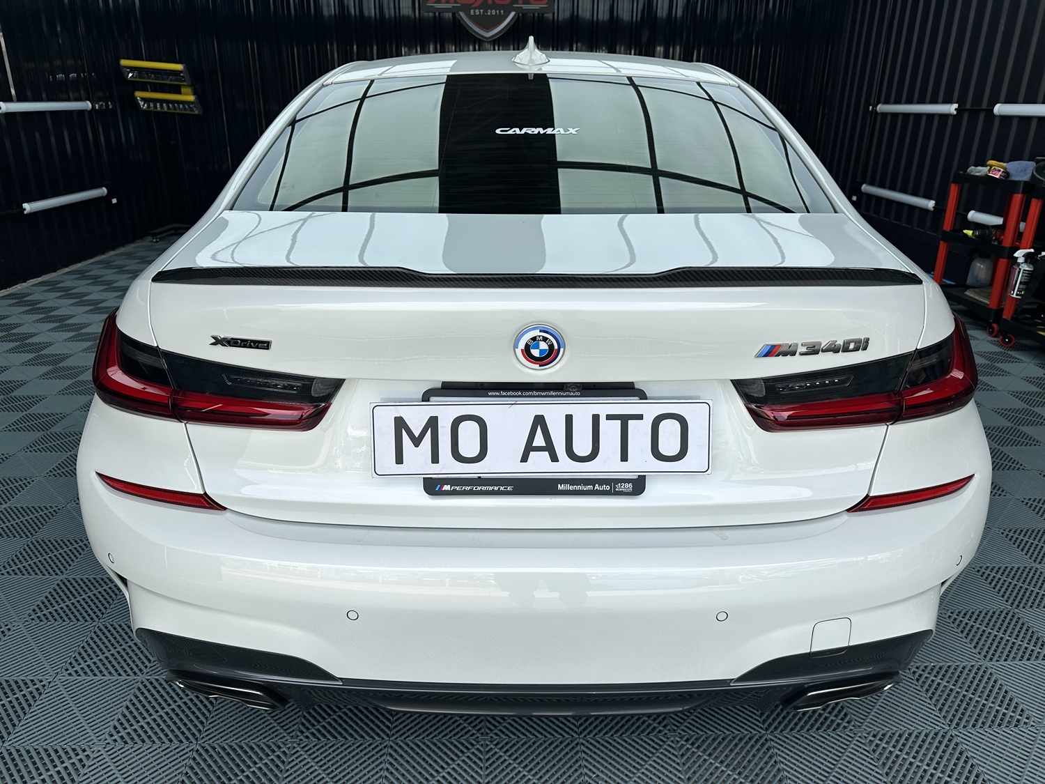 สปอยเลอร์ฝากระโปรงท้าย BMW G20 ทรง M3