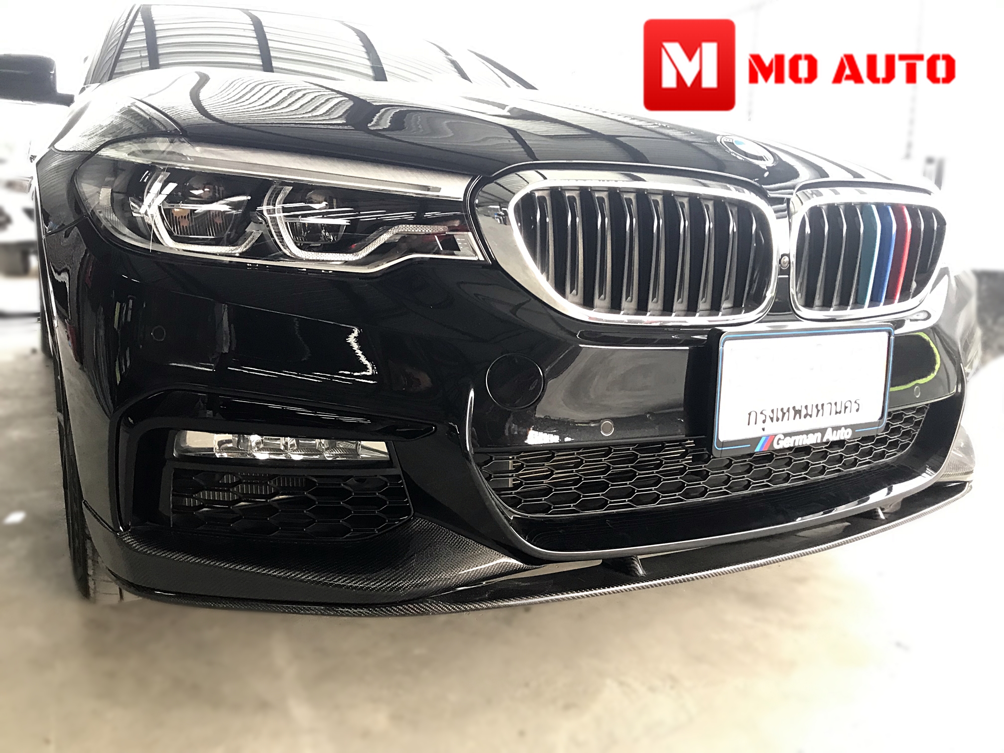 ลิ้นหน้า BMW Series 5 G30 Carbon ทรง MP