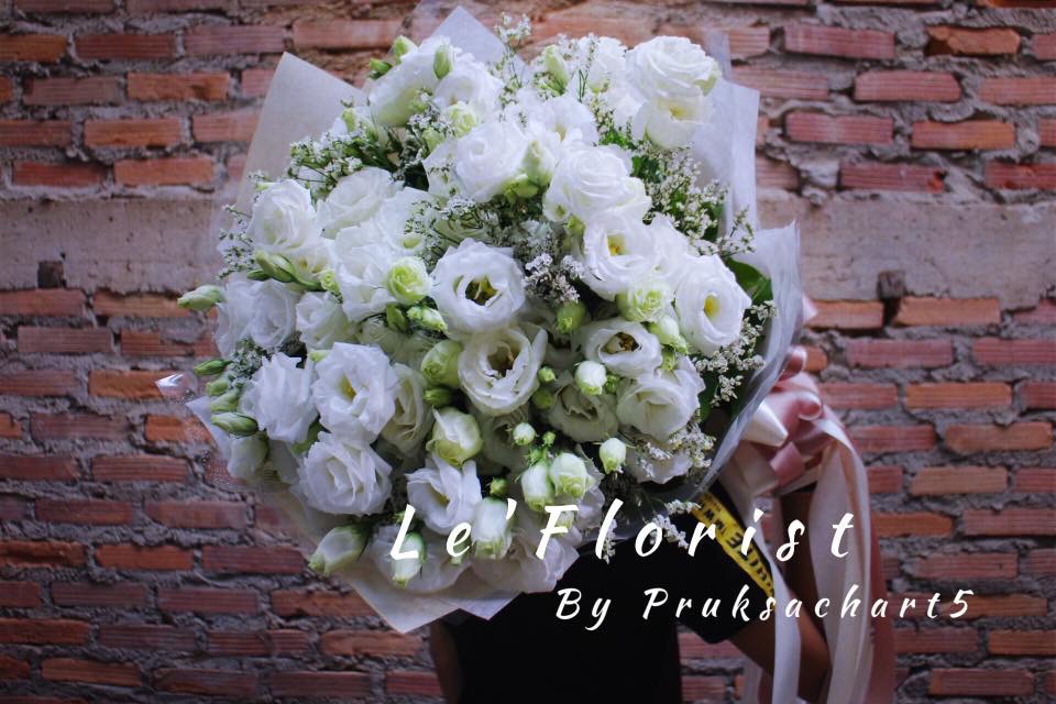 ช่อไลเซนทัสสีขาว White Eustoma Bouquet