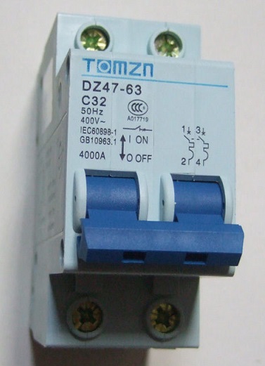 Breaker แบบ MCB AC 32A 400V 2P (TMZ)