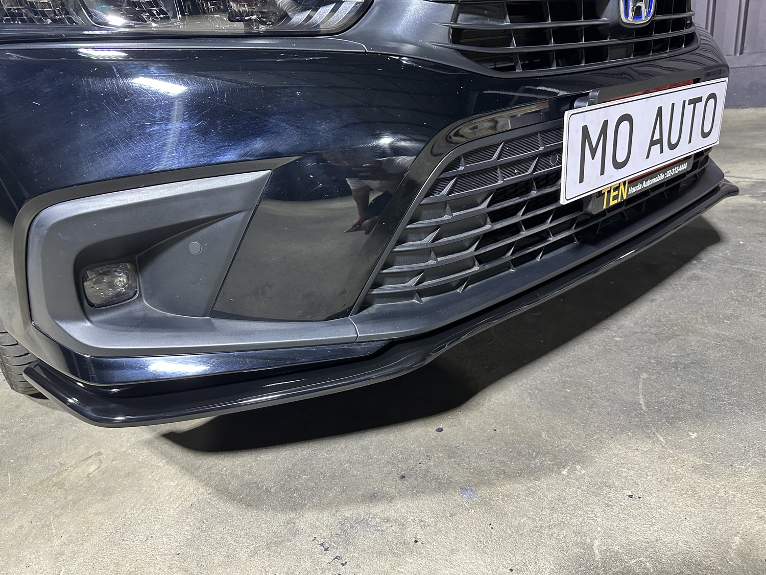 ลิ้นหน้าดำเงา CIVIC FE รุ่นลิ้นสั้น