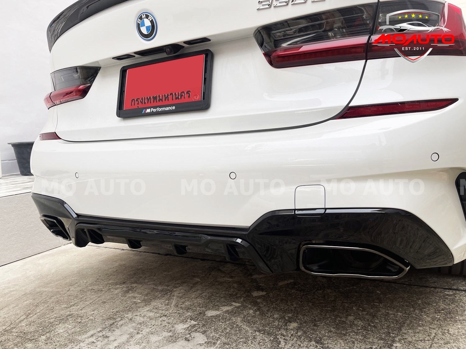 DIFFUSER ท้ายททรง M340i + ปลายท่อใบไม้คู่ BMW G20