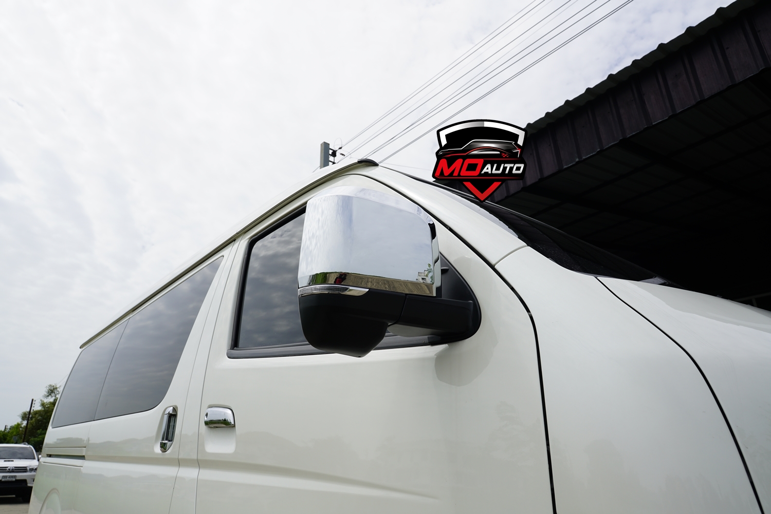 กระจกมองข้างรถตู้ ทรง Majesty สำหรับ Hiace 200 / COMMUTER / VENTURY