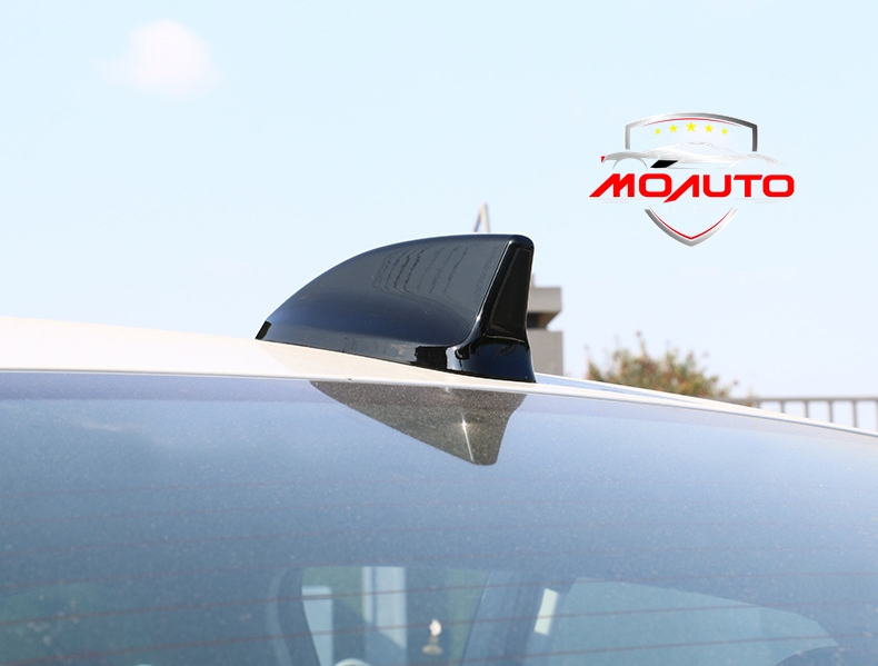 ครอบครีบฉลามดำเงา CIVIC FE