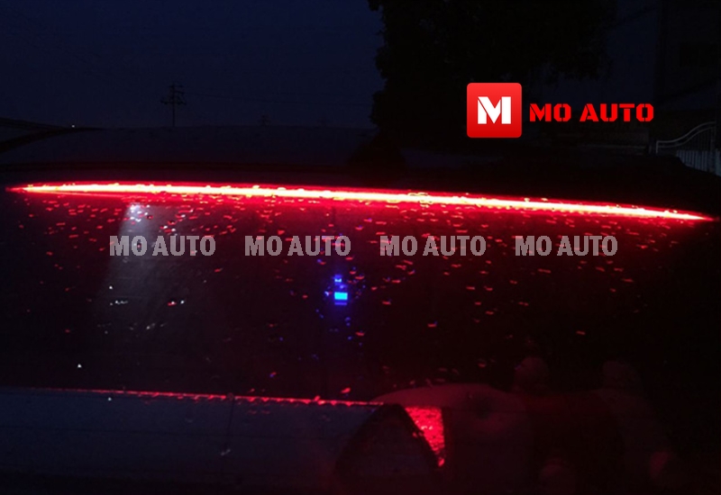 ไฟเบรคภายในกระจกหลังทรง Benz CIVIC CF/MC 2019