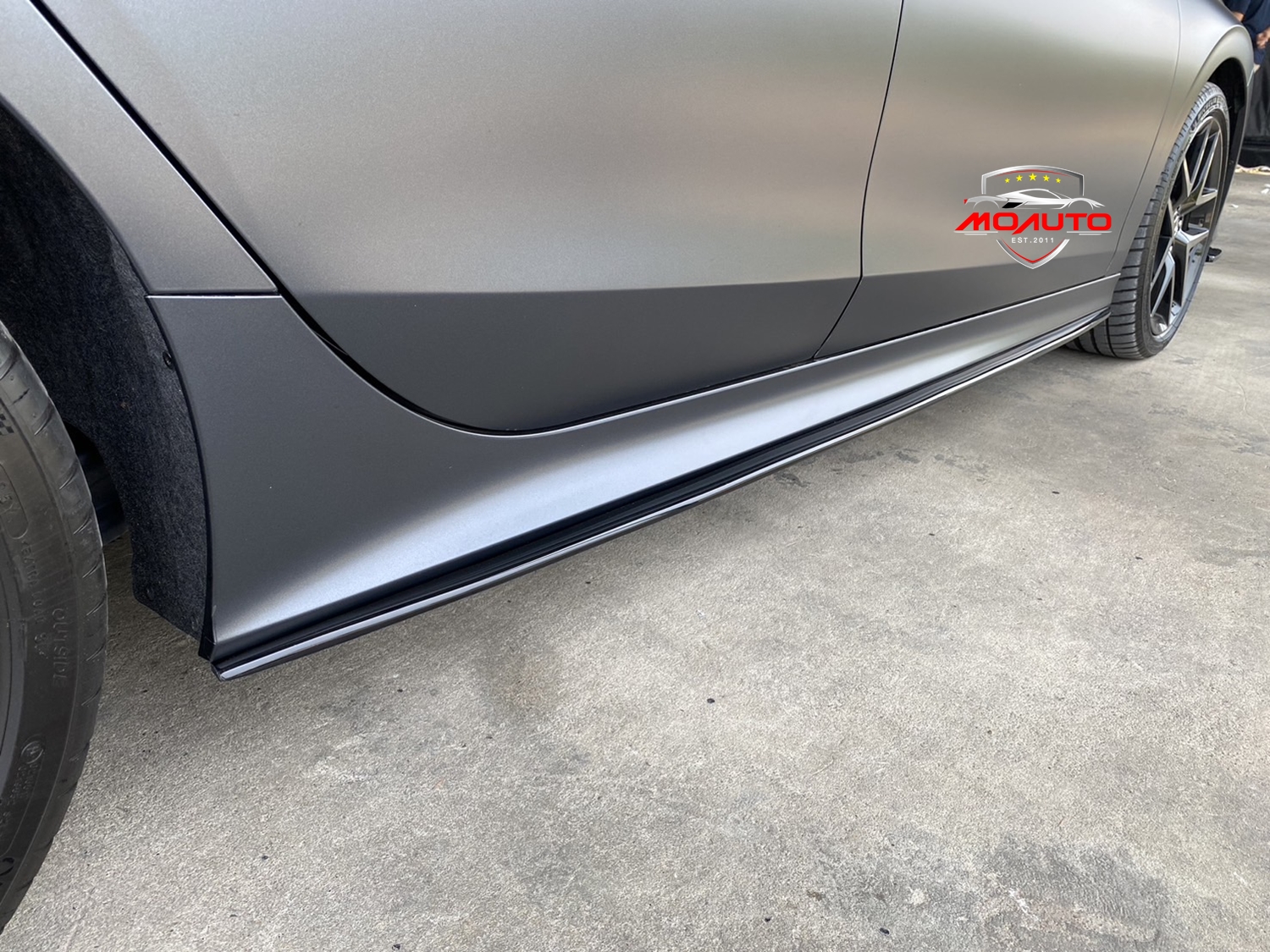 ลิ้นข้างดำเงา CIVIC FE