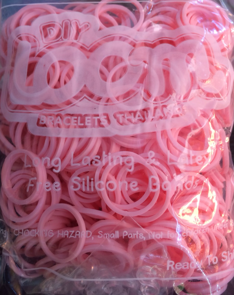100% Silicone Loom Band รุ่นเรืองแสง(Glow in the dark )/ สีชมพูพาสเทล 600 เส้น(GPP)