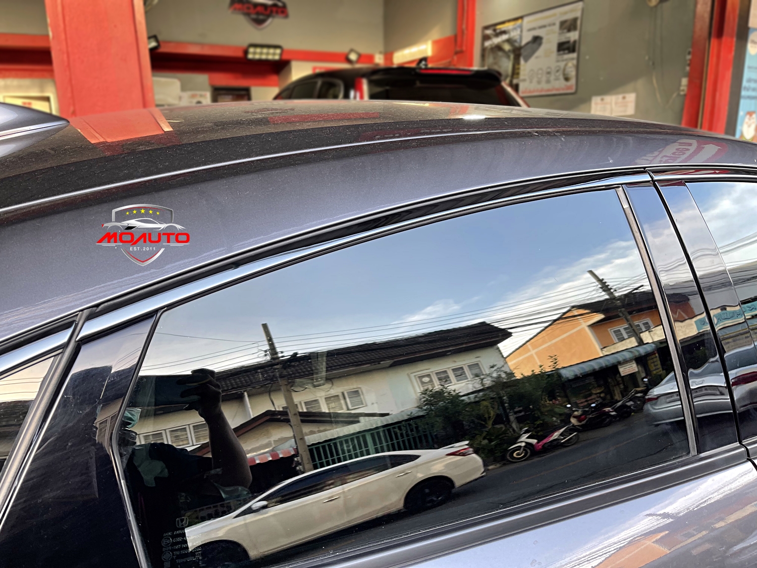 ขอบหน้าต่างบนสแตนเลทดำเงา 6 ชิ้น CIVIC FC 2016-2021